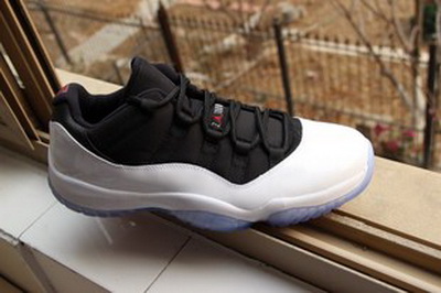 Air Jordan XI Black White Low